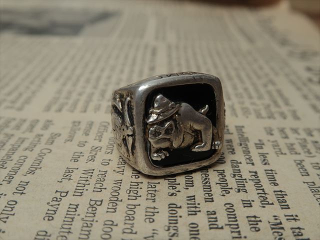 VINTAGE : MILITARY RING