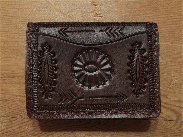 RRL / DOUBLE RL : HAND-TOOLED LEATHER WALLET