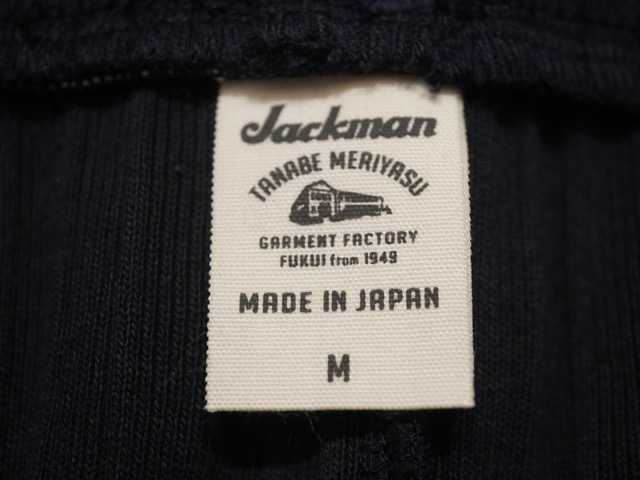 157940