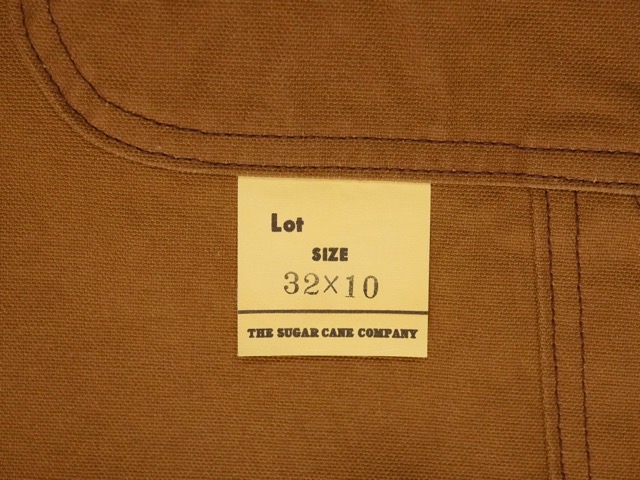 158100